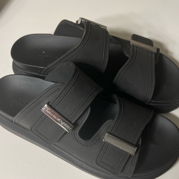 Alexander McQueen men\'s   Black Slide Sandals main image 5